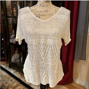 C Brand Lightweight Short Sleeve Sweater Top